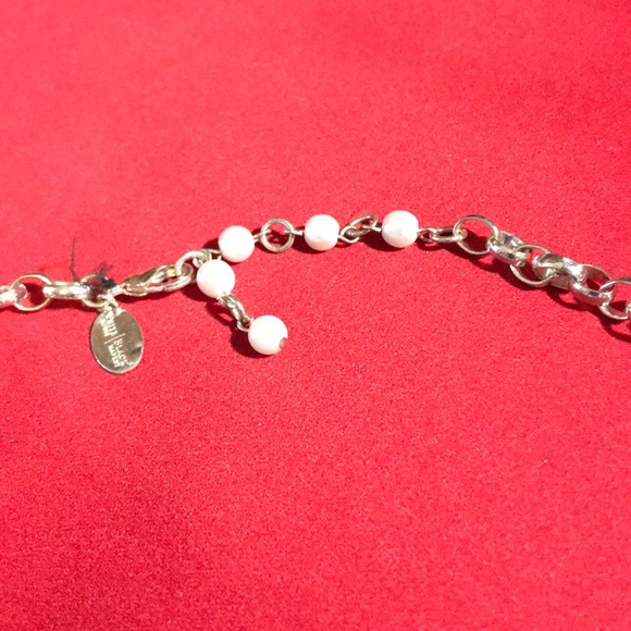 Statement necklace w/Beads in Black & White - Picture 6 of 6